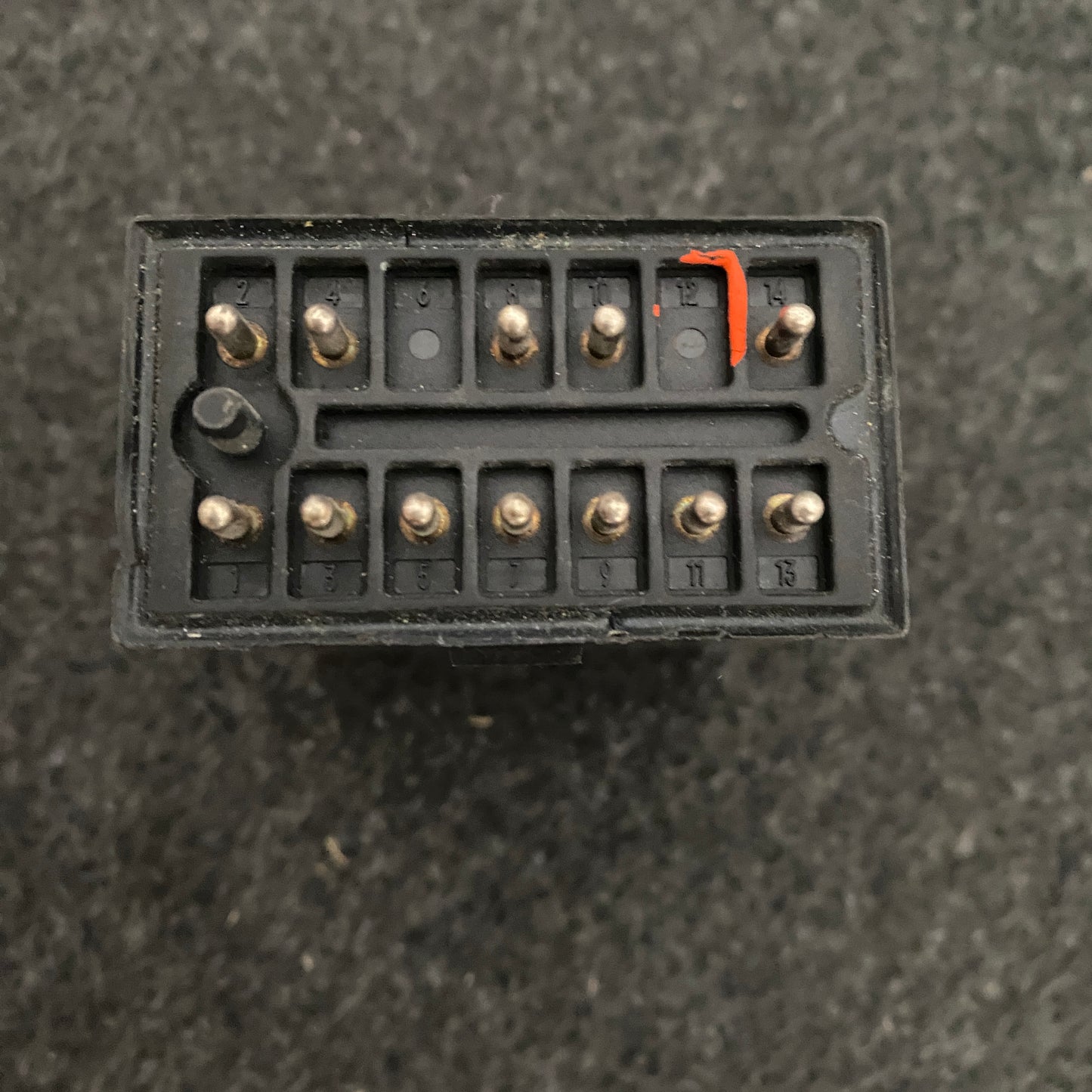 Mercedes Benz W124 W201 ASD Relay Siemens 0085452432