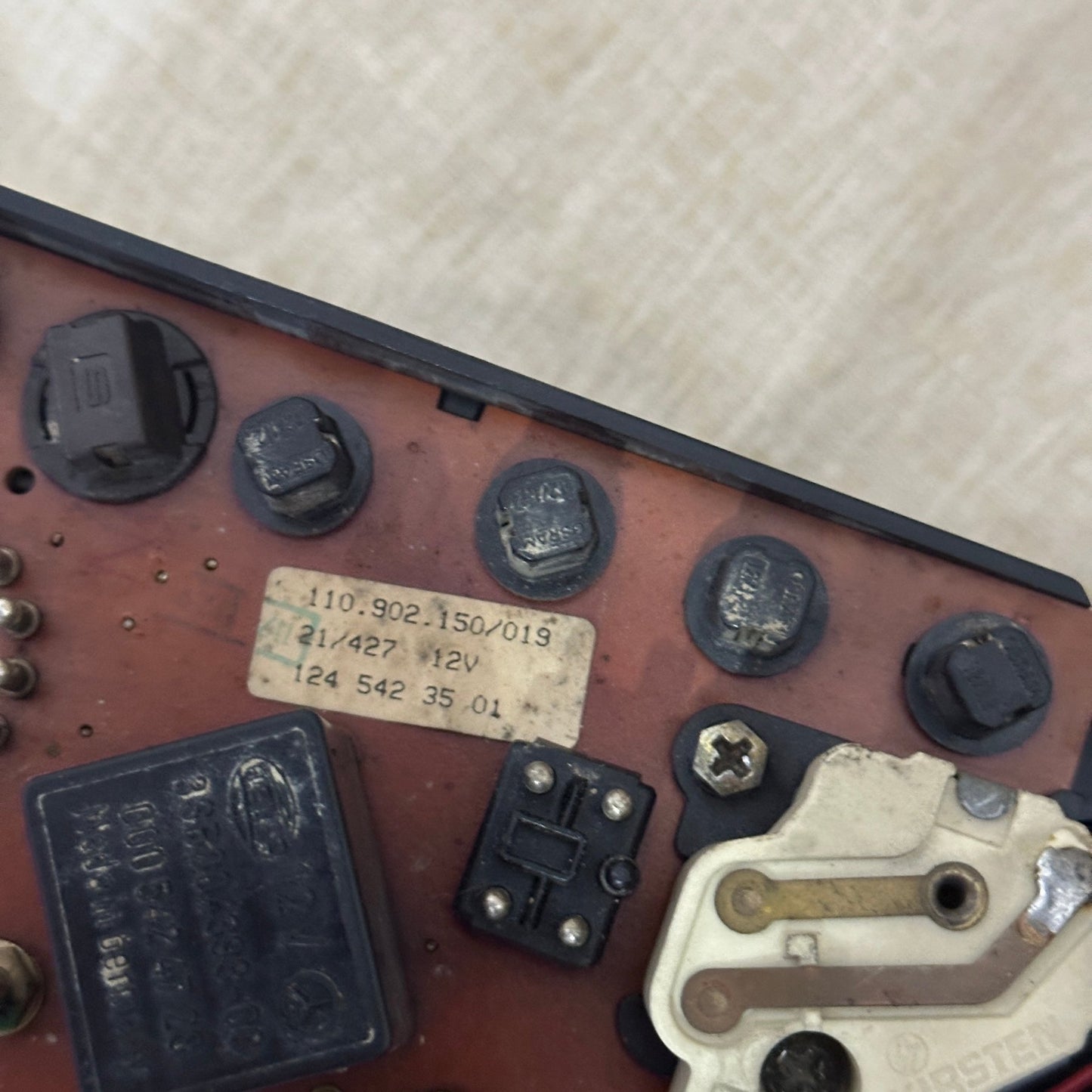 Mercedes Benz W124 Diesel Instrument Cluster - 220km/h K=875 - RS Auto Parts