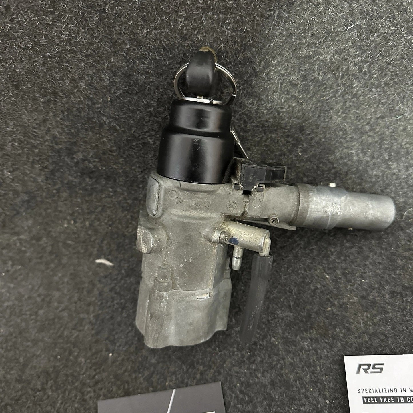 Mercedes-Benz W124 E-Class Refurbished Ignition Barrel Lock with Key - A1245450114