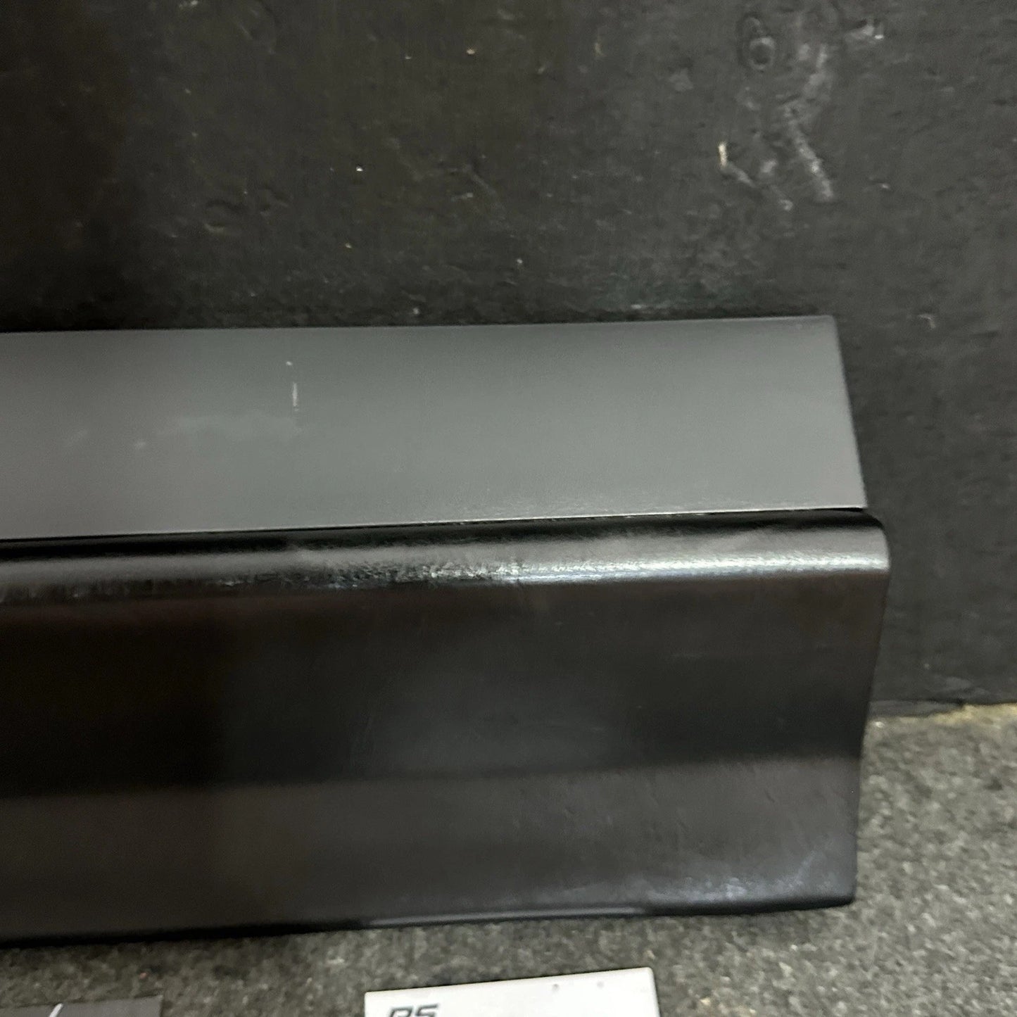 Mercedes - Benz 190E W201 Glovebox Lid & Lock Assembly - Black - RS Auto Parts