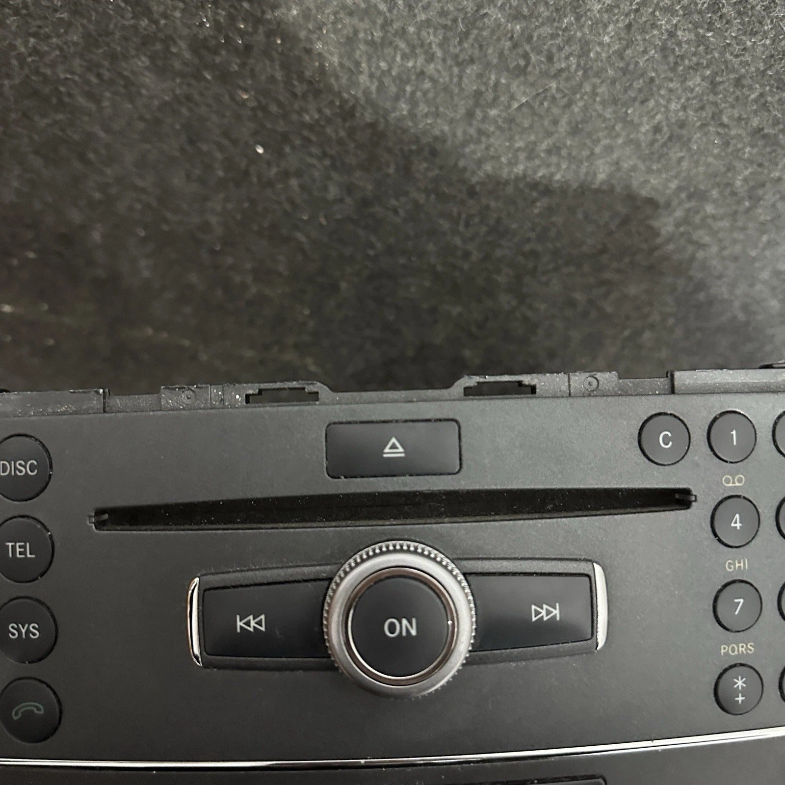 Mercedes-Benz W204 C-Class NTG 4.0 Navigation Radio Stereo Head Unit, Part A2049069801.