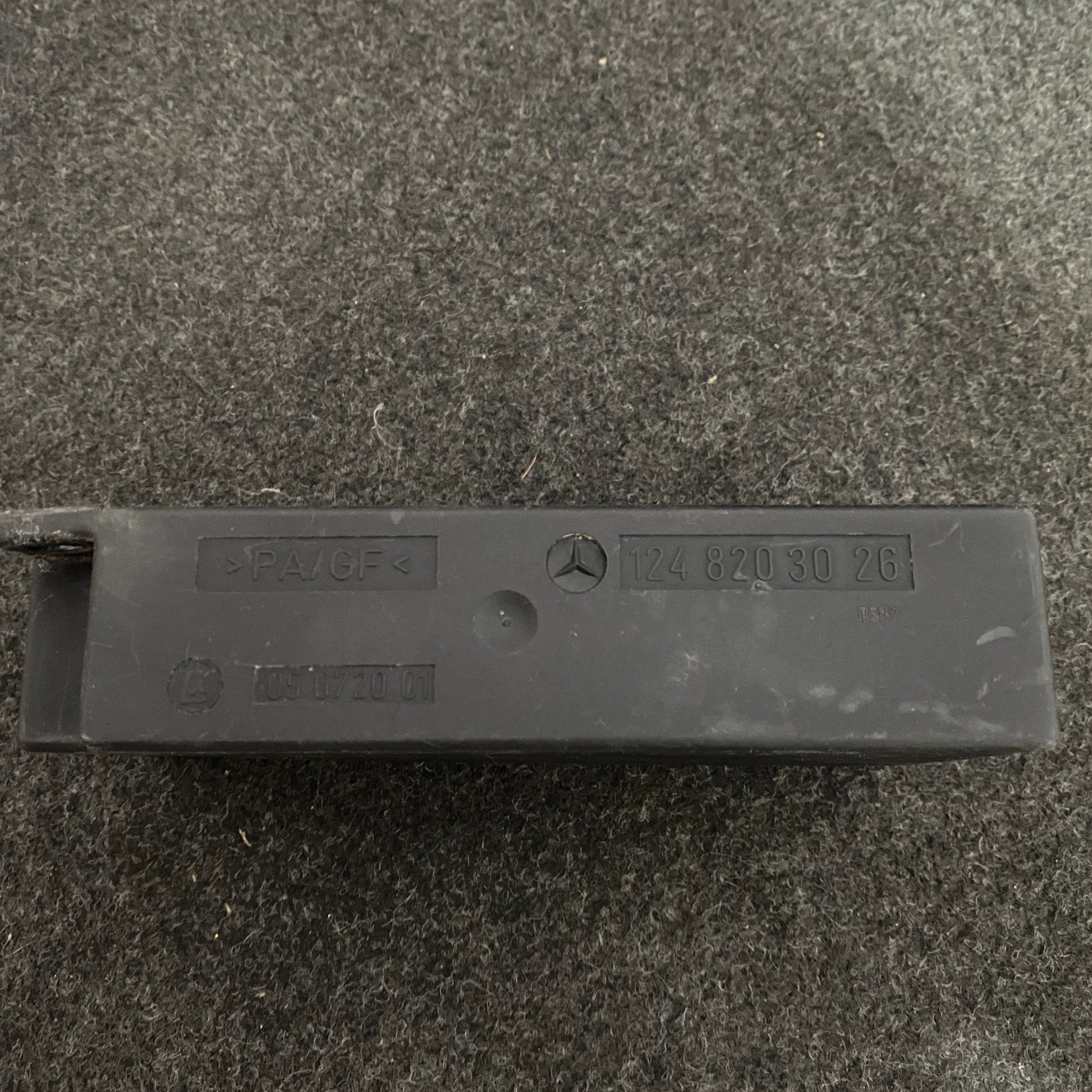 Mercedes-Benz W124 Comfort Window Control Module 1248203026