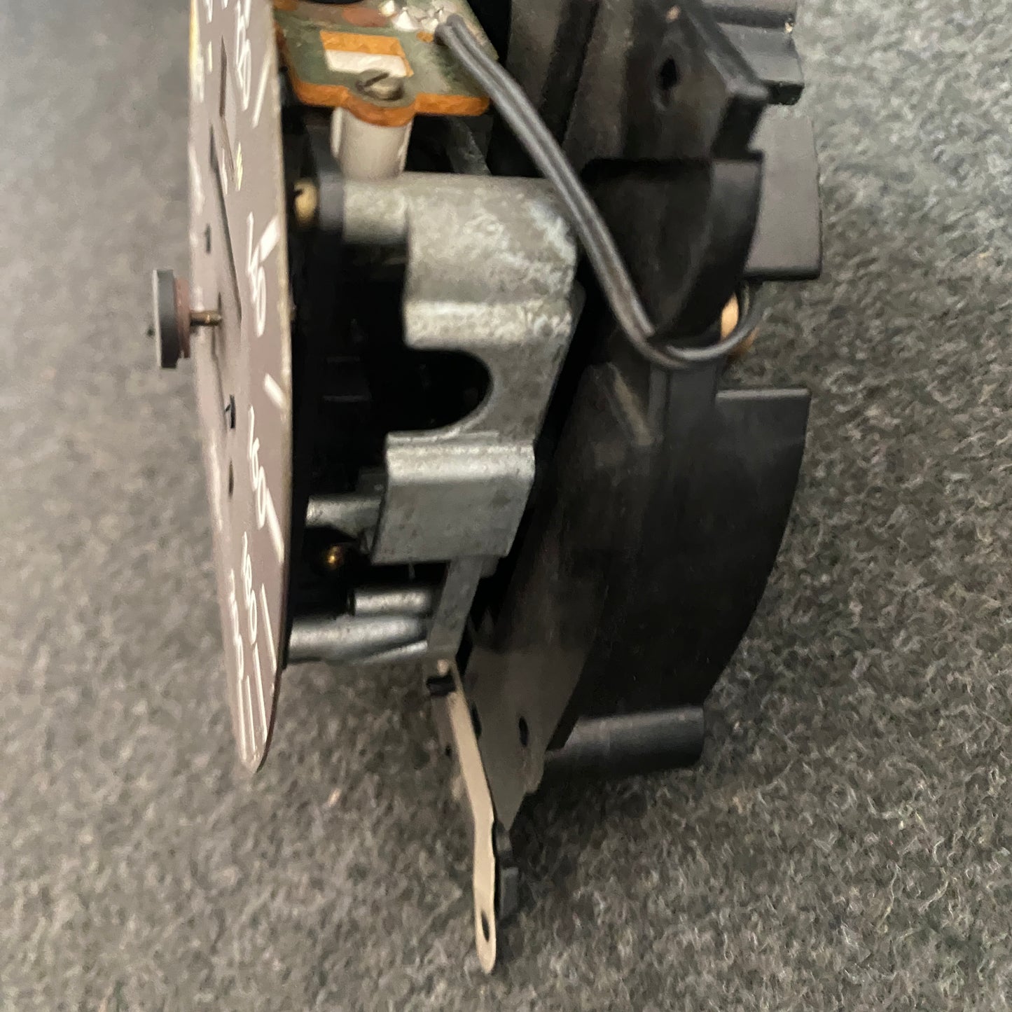 Mercedes Benz W124 Speedometer VDO Refurbished 1245427166