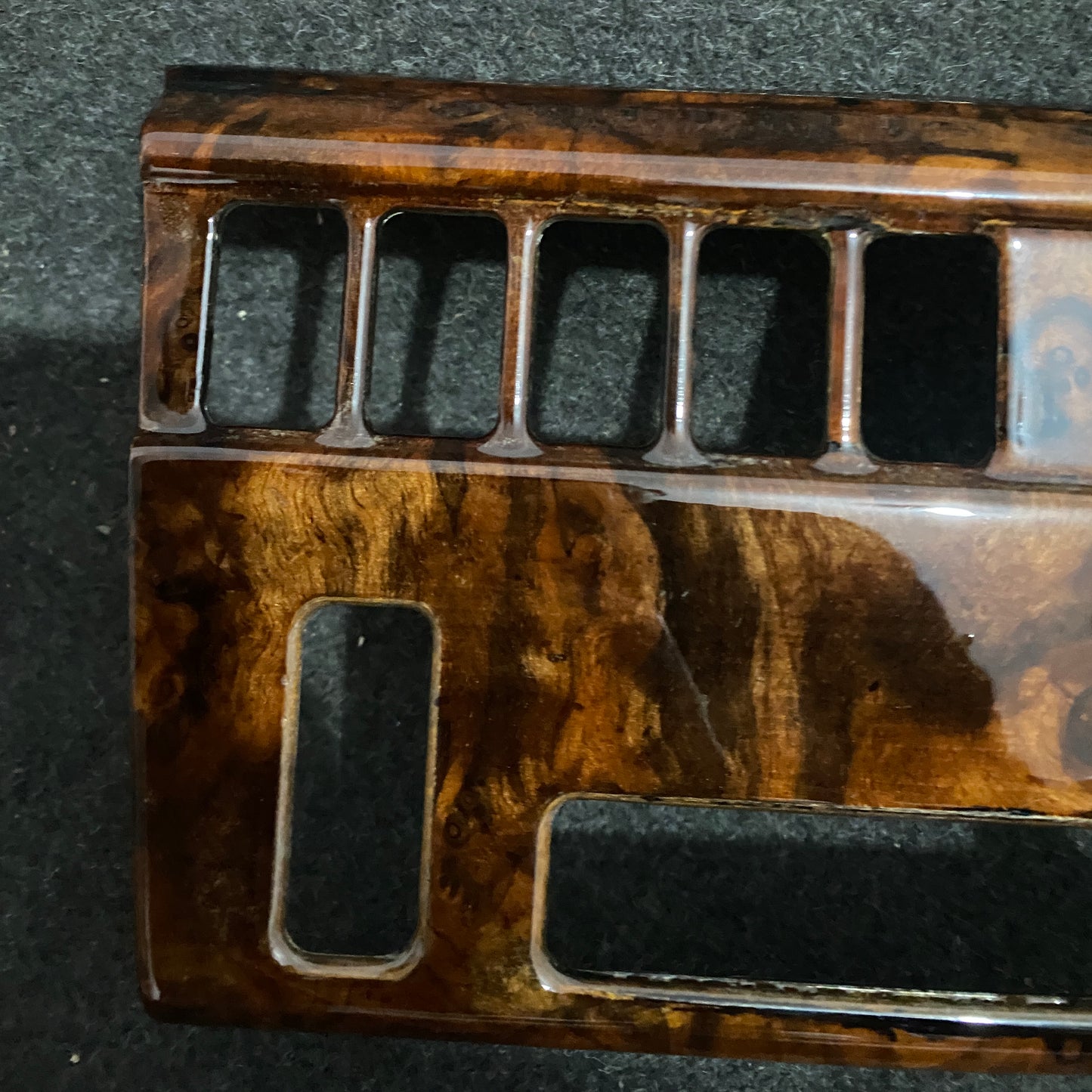 Mercedes-Benz E-Class W124 Dash Climate Control Burl Wood Trim