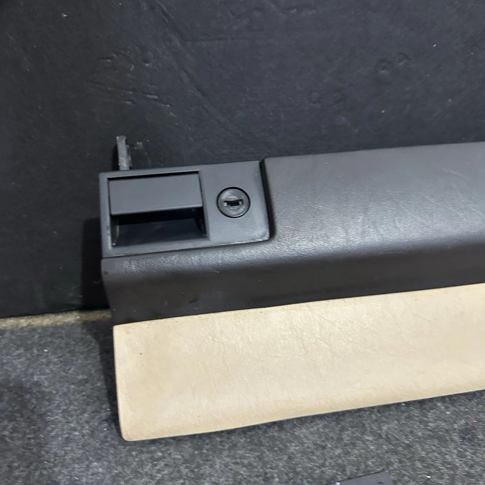 Mercedes-Benz W124 Glovebox Lid Assembly, Cream-Beige Vinyl, Part Number A1246890087, 1991 300E Donor.