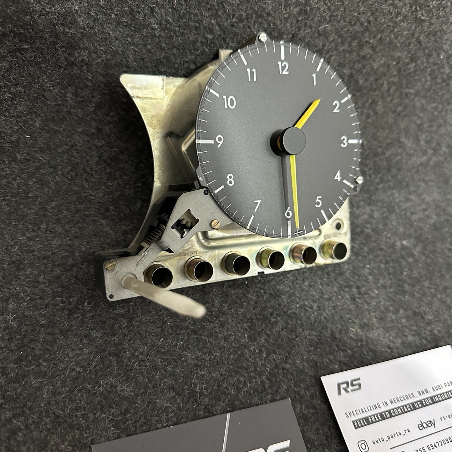 Mercedes Benz 190E 190D W201 Instrument Cluster Clock Gauge 2015420611 OEM VDO