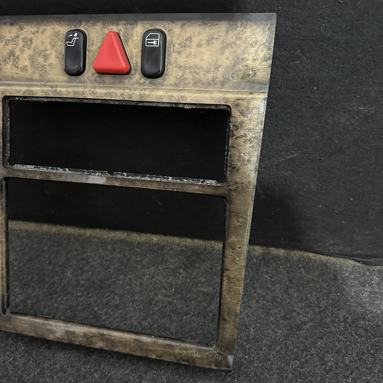 Mercedes E Class W210 E55 Center Console 2Din Wood Trim Navigation 2106802136 OE