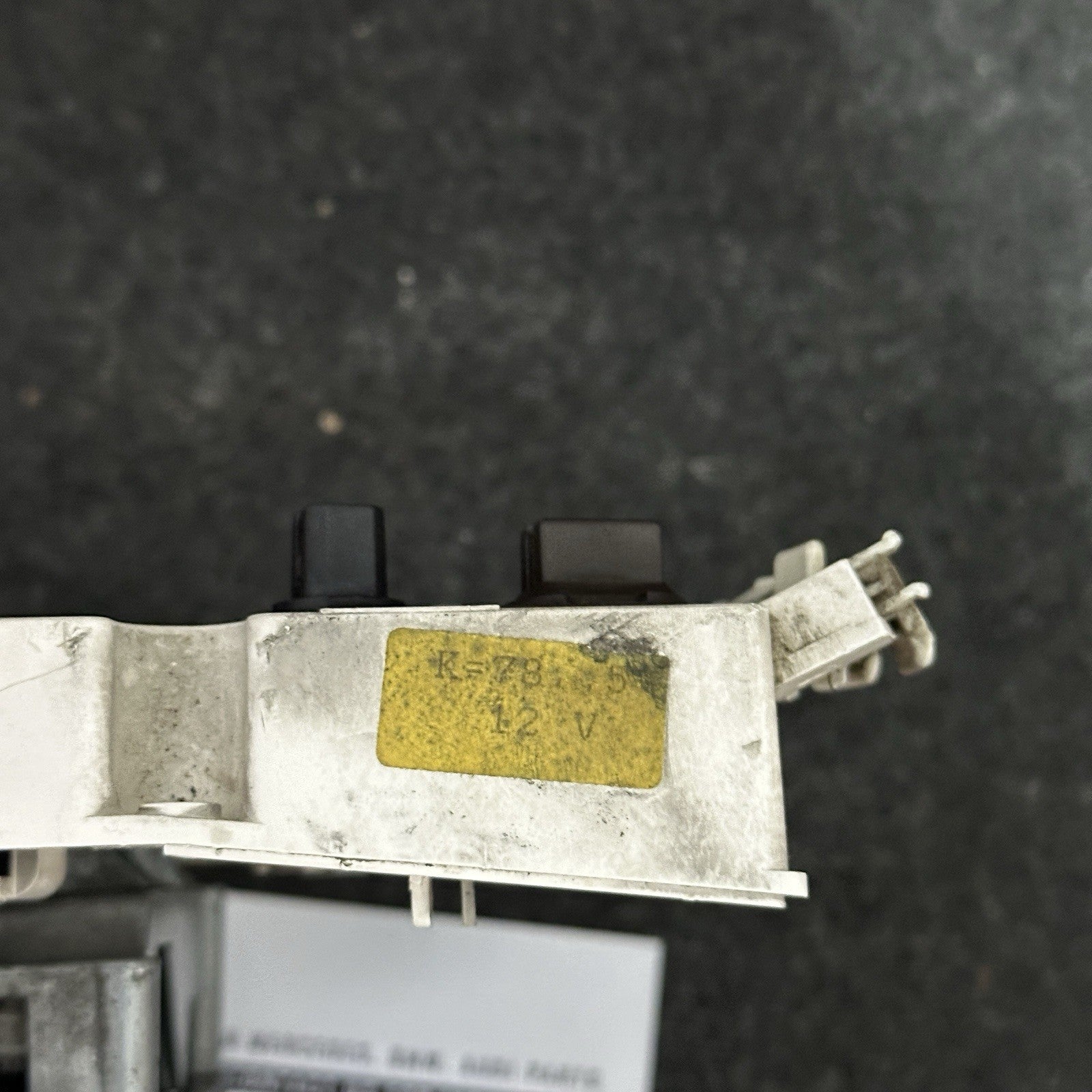 Mercedes Benz 190E W201 82-93 Speedometer 180 KM/H 2015425306 VDO OEM K=780