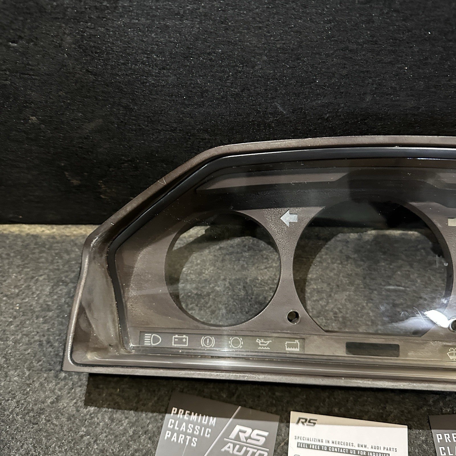 Mercedes Benz W124 S124 C124 W463 Instrument Cluster FRAME HOUSING A0005420387