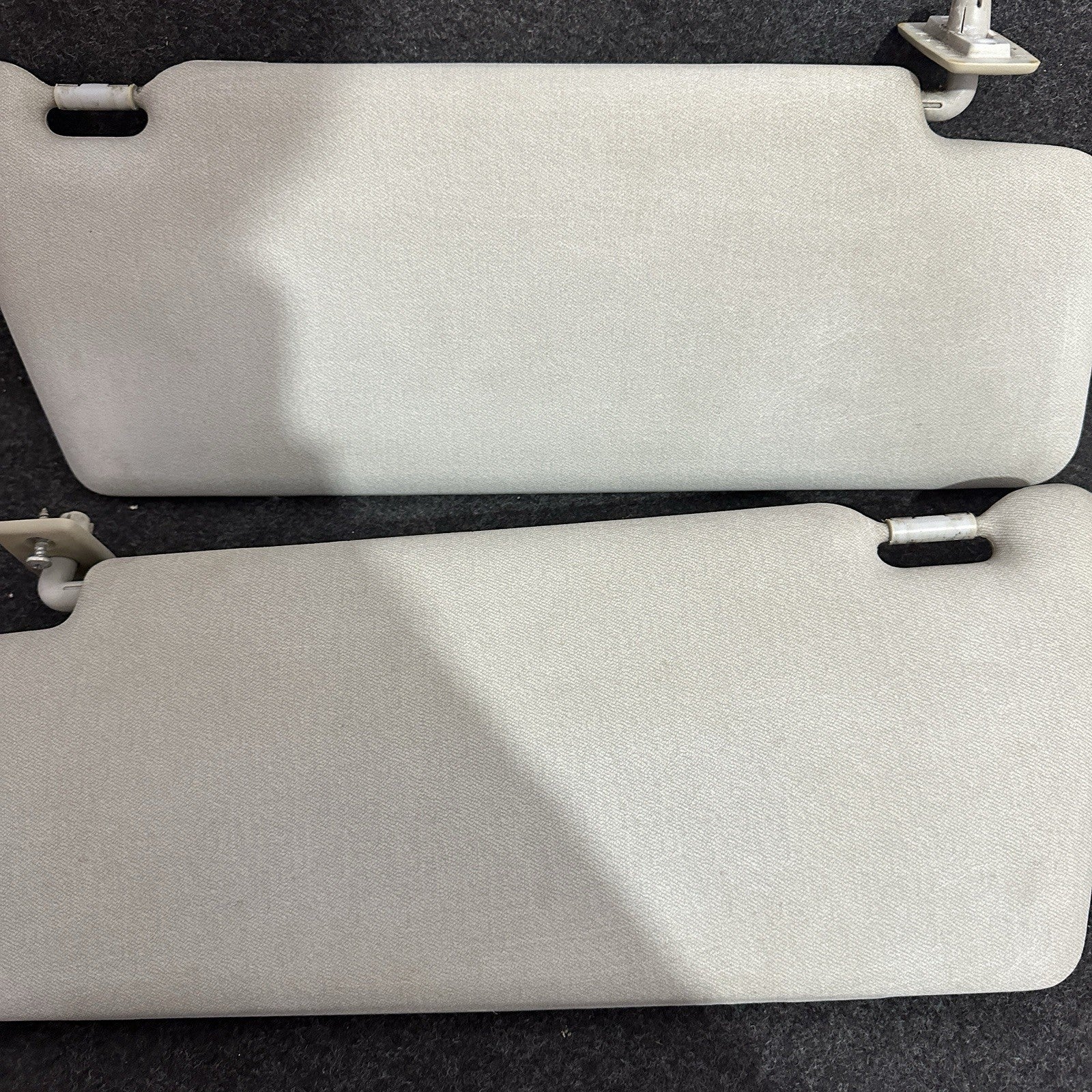 Mercedes E Class W210 W202 96-02 E430 E55 Sun Visor Beige Set With Mirror Light