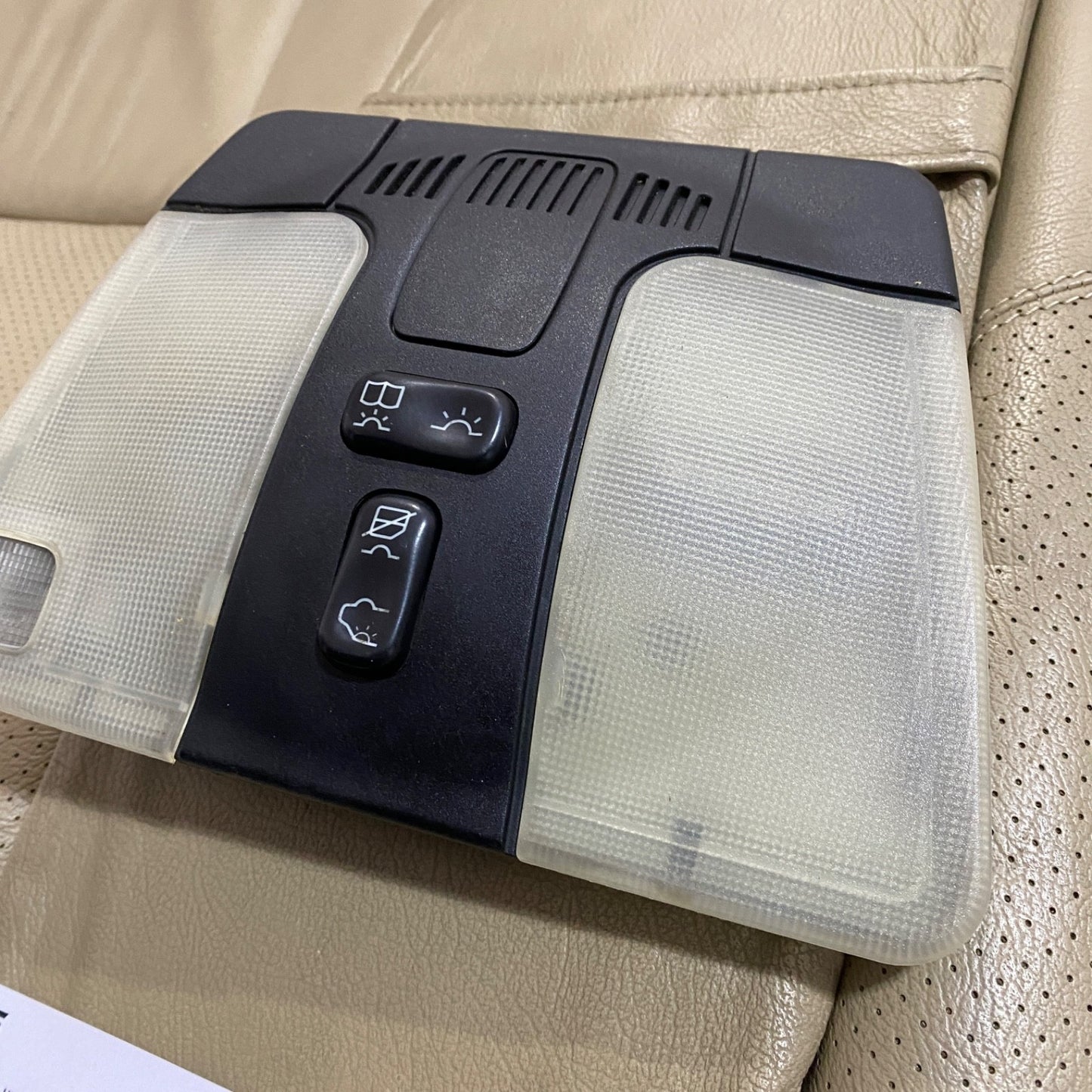 Mercedes E CLK C Class Overhead Dome Reading Light Black OEM 2108202901