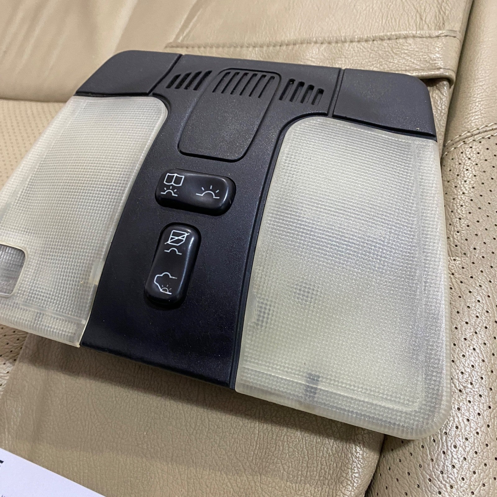 Mercedes E CLK C Class Overhead Dome Reading Light Black OEM 2108202901