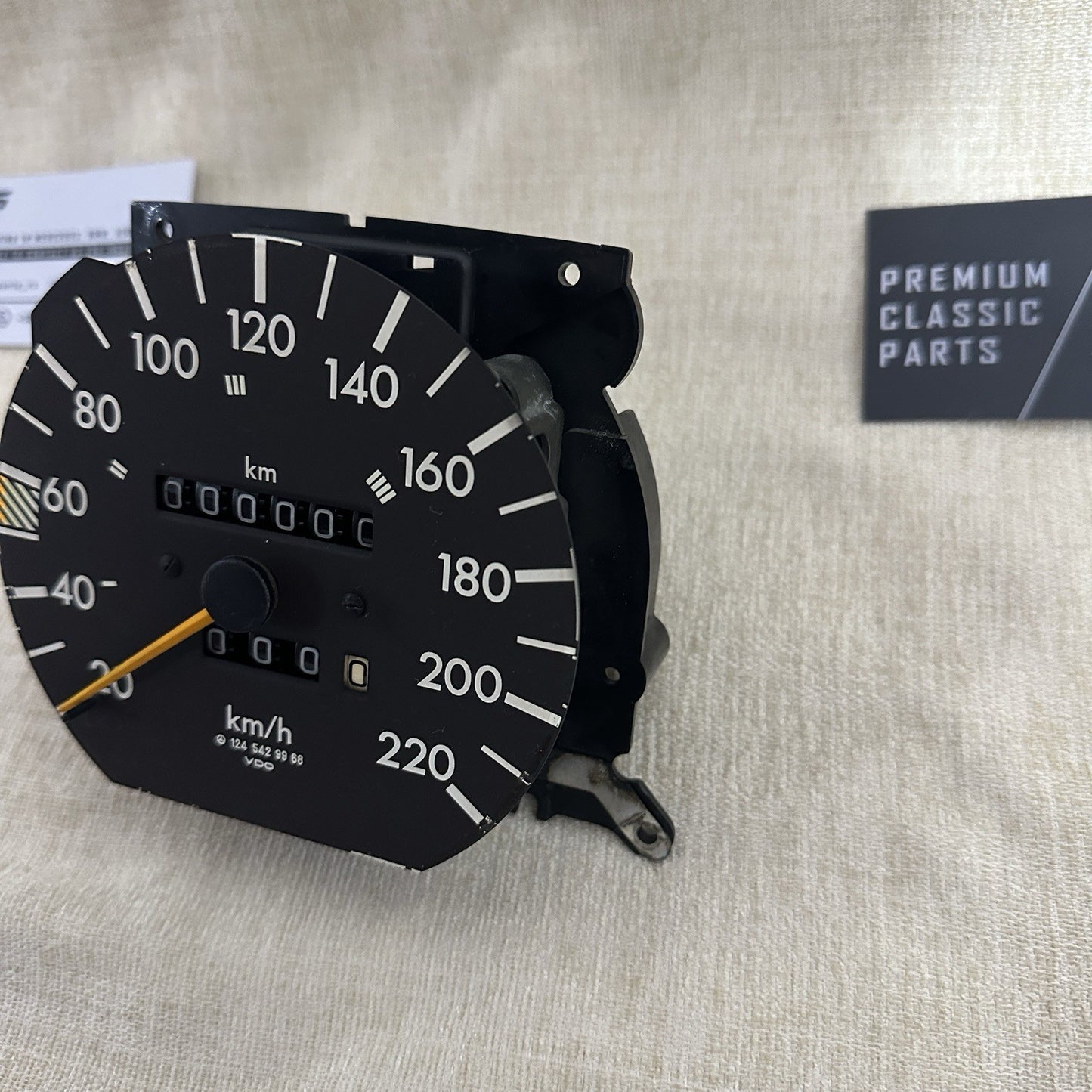 Mercedes Benz W124 E-Class 300D 250TD Speedometer 220 km/h 1245429968 K=875 VDO