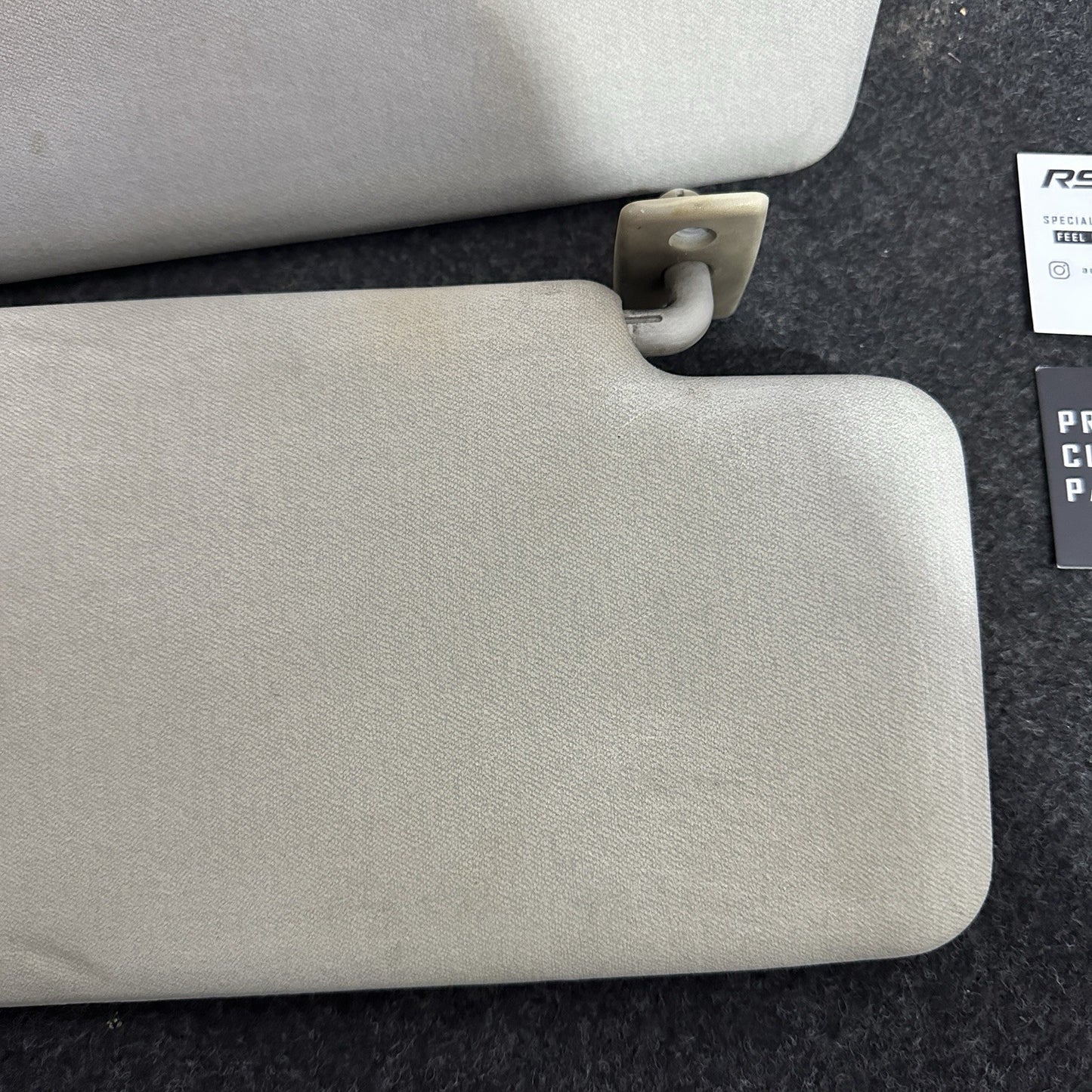 Genuine Mercedes-Benz Sun Visor Set (Beige/Tan) - W210 E-Class / W202 C-Class