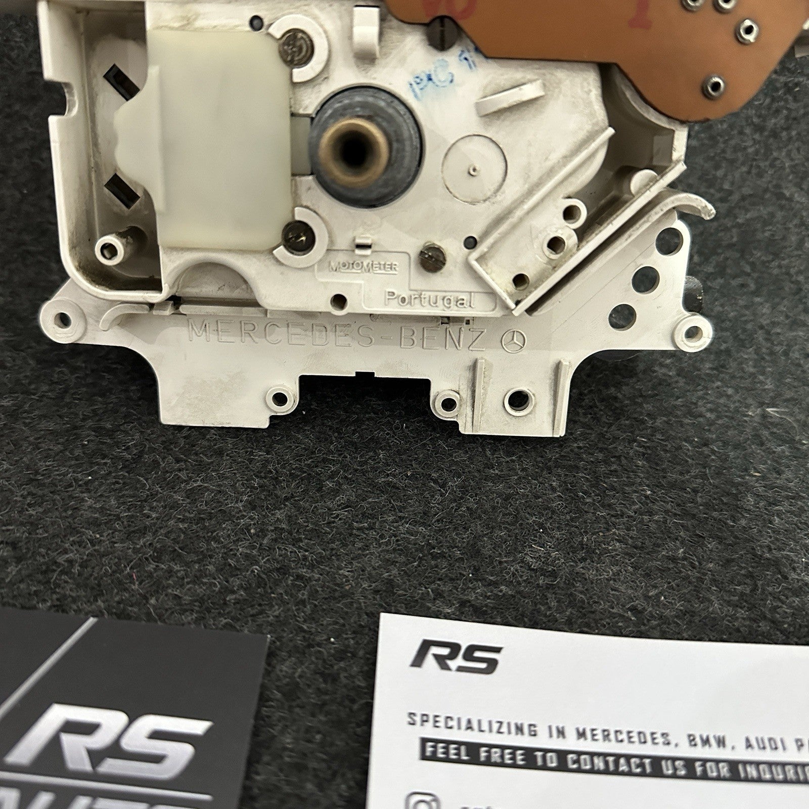 Mercedes Benz 190E W201 82-93 Speedometer 180 KM/H 2015425306 VDO OEM K=780