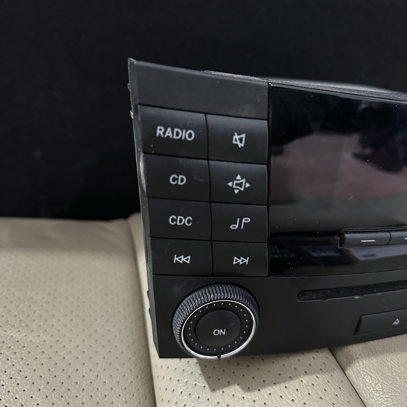 Original Mercedes W211 Radio Bluetooth Audio 20 CD MF2770 E-Class A2118702889