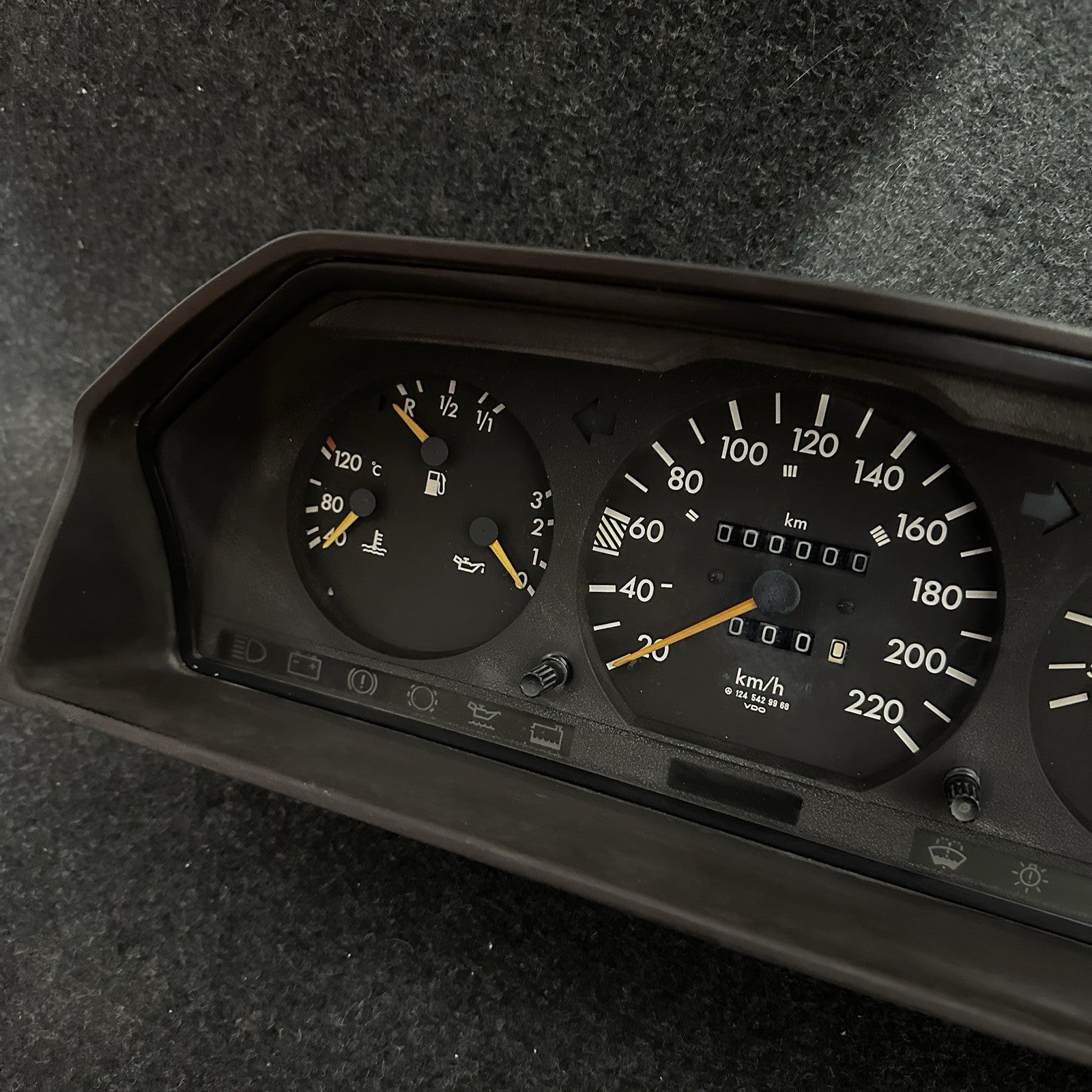 Mercedes W124 250D 300D Instrument Cluster 220km/h 1245429968 Speedometer K=875