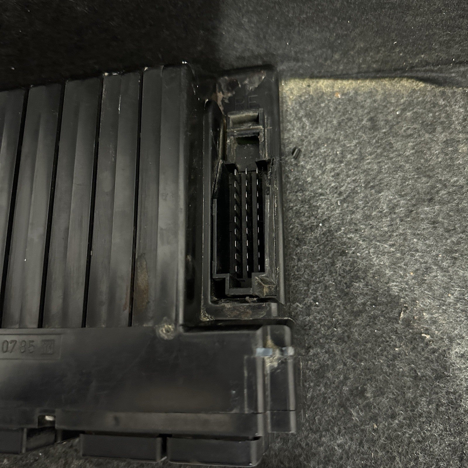 Mercedes C Class W202 Climate Control Unit Push Button 2028300785 1994-1995