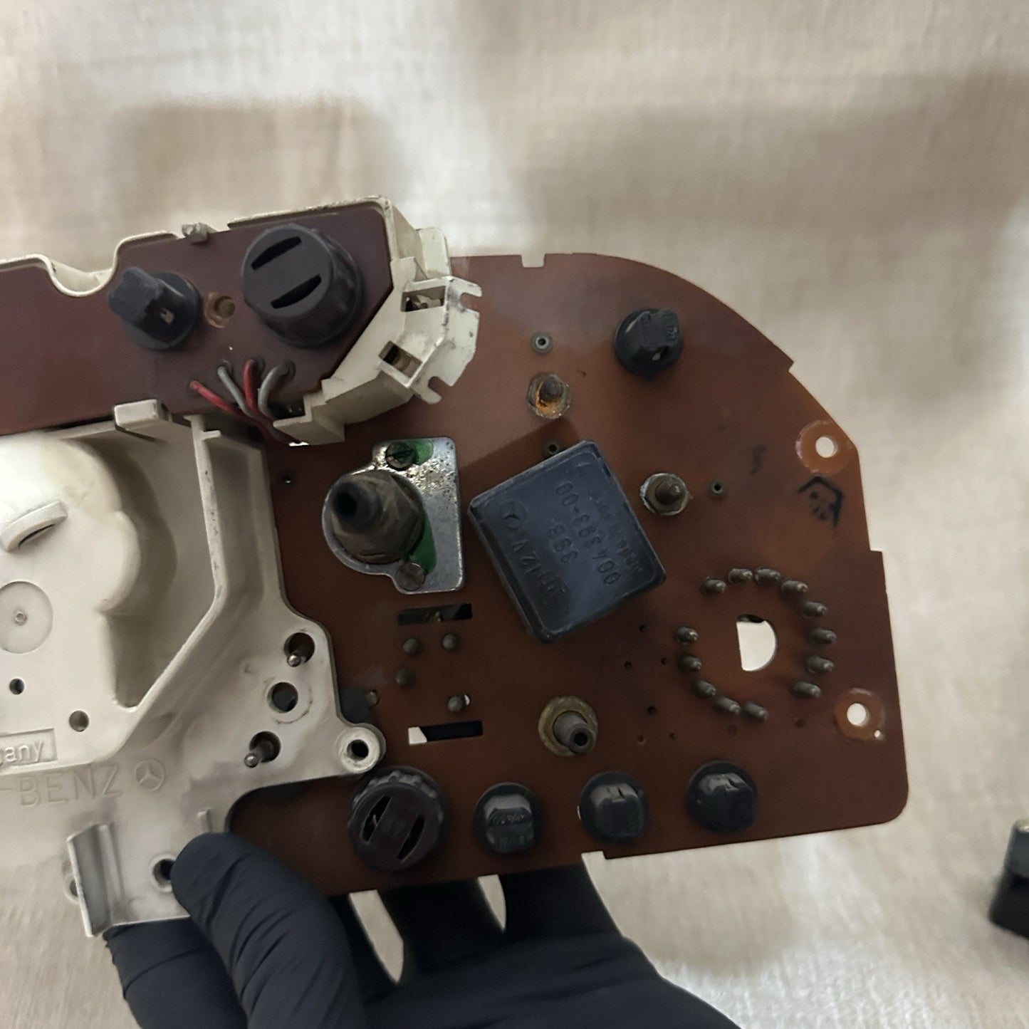 Mercedes 190E W201 Instrument Cluster Set Speedometer 220 km/h Fuel 2015420406