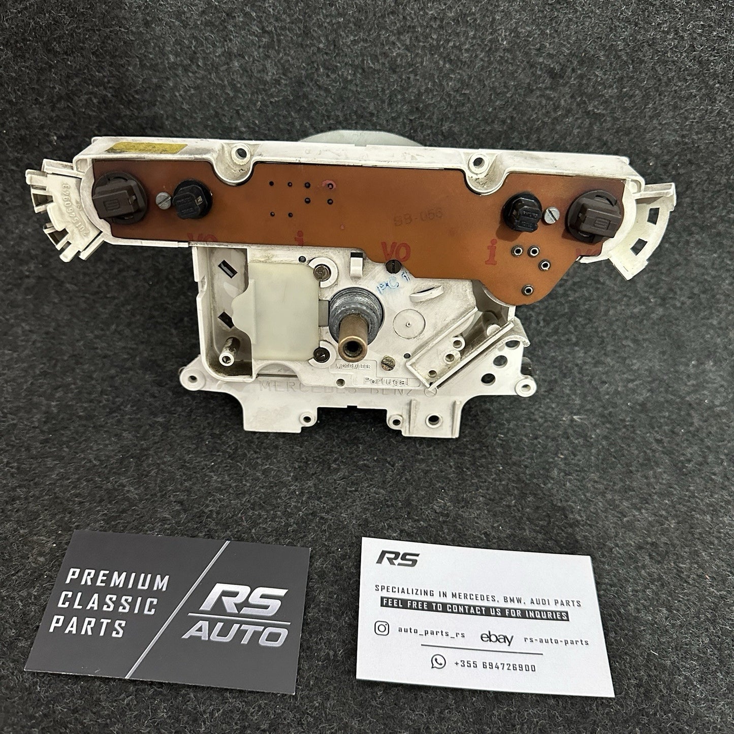 Mercedes Benz 190E W201 82-93 Speedometer 180 KM/H 2015425306 VDO OEM K=780