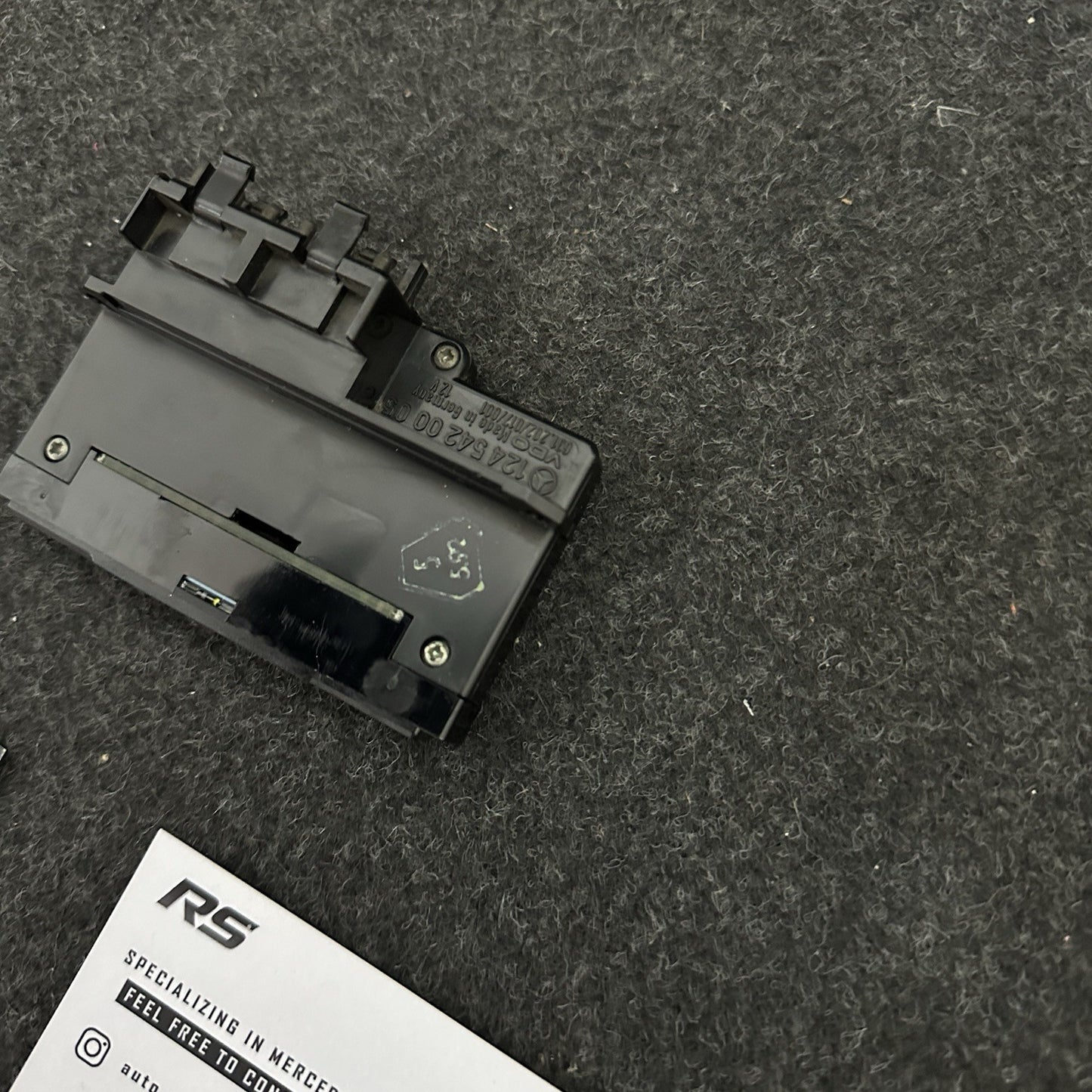 Mercedes Benz W124 W463 Instrument Outside Temperature Display °C 1245420005