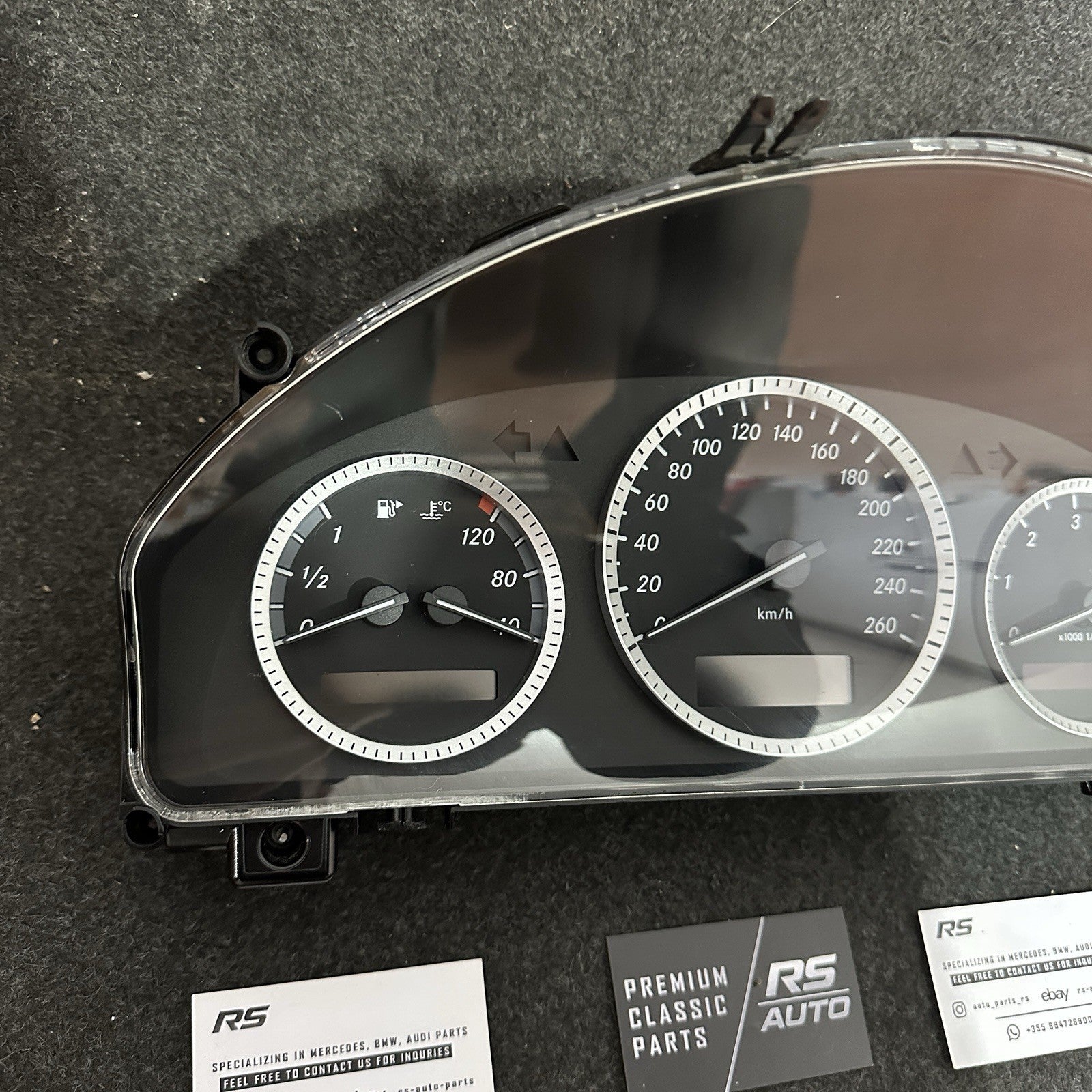 Mercedes Benz C-Class W204 C220 CDI Speedometer Instrument Cluster 2049003402