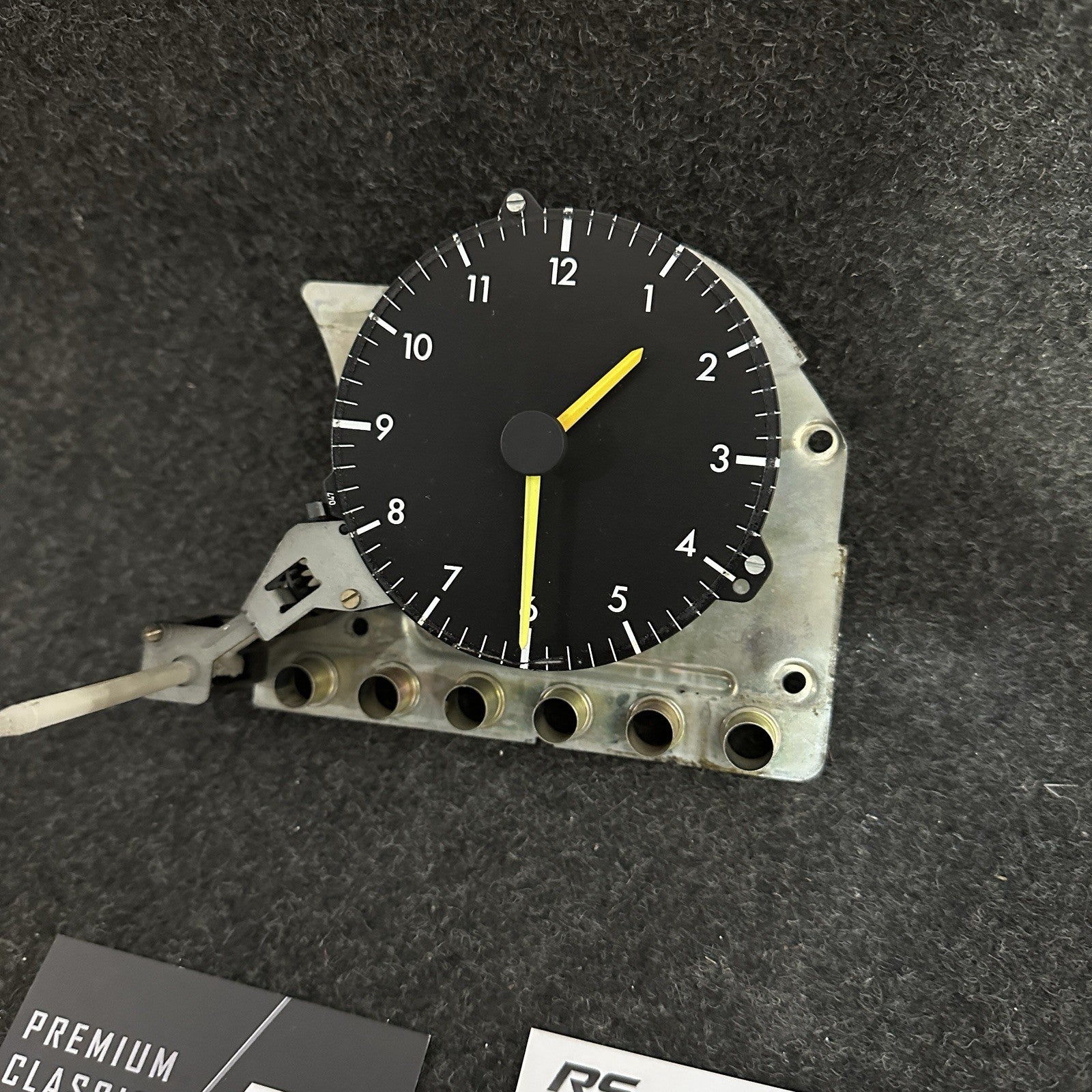 Mercedes Benz 190E 190D W201 Instrument Cluster Clock Gauge 2015420611 OEM VDO