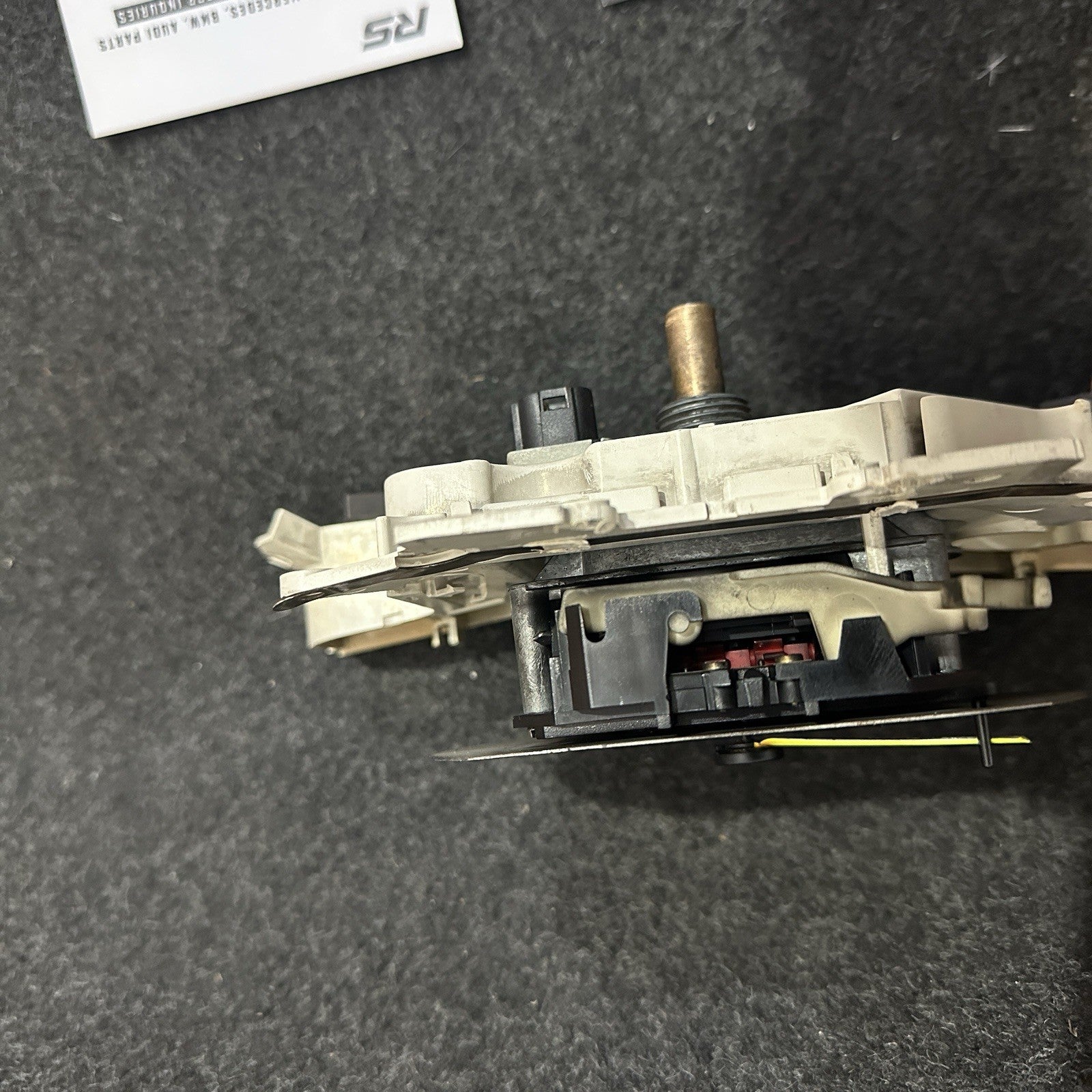 Mercedes Benz 190E W201 82-93 Speedometer 180 KM/H 2015425306 VDO OEM K=780