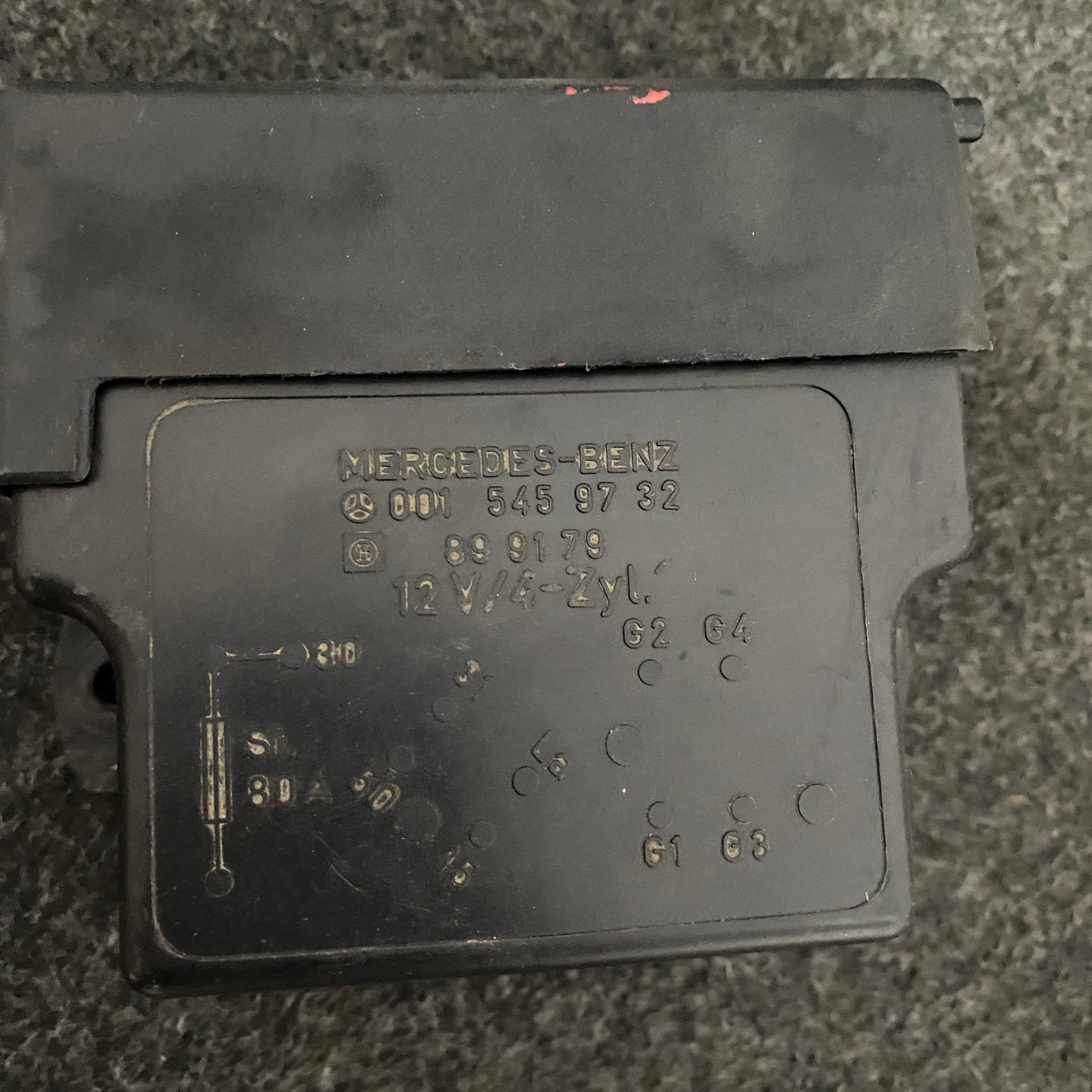 Mercedes Benz W124 W123 Diesel Glow Plug Relay 0015459732