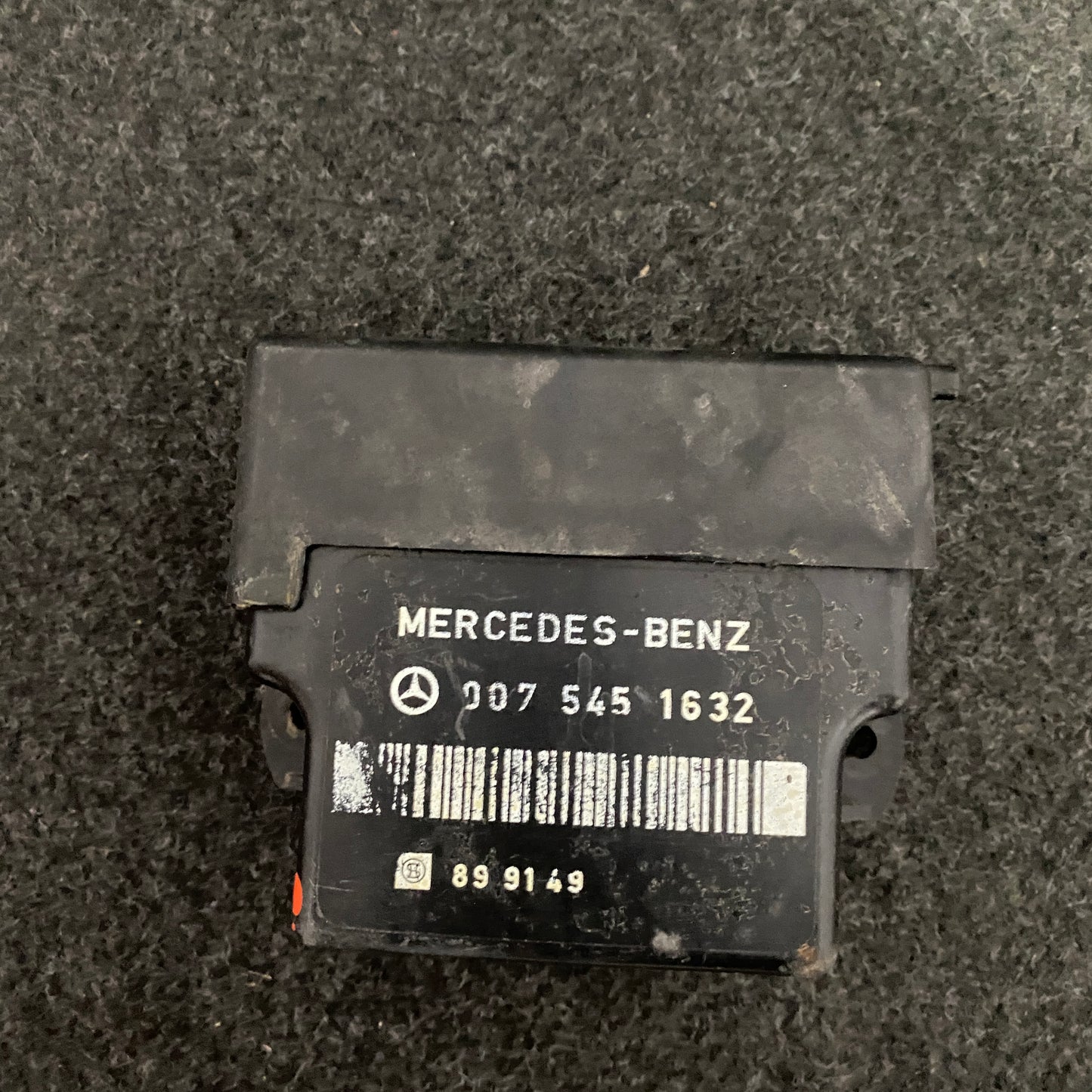 Mercedes-Benz W124 Diesel Glow Plug Relay 0075451632