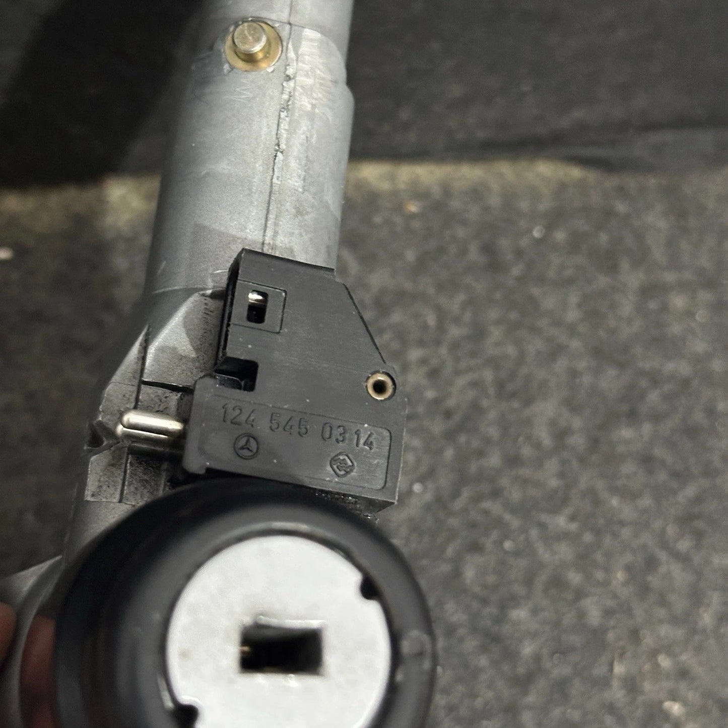 Mercedes-Benz W124 E-Class Ignition Barrel Lock with Key - A1245450114