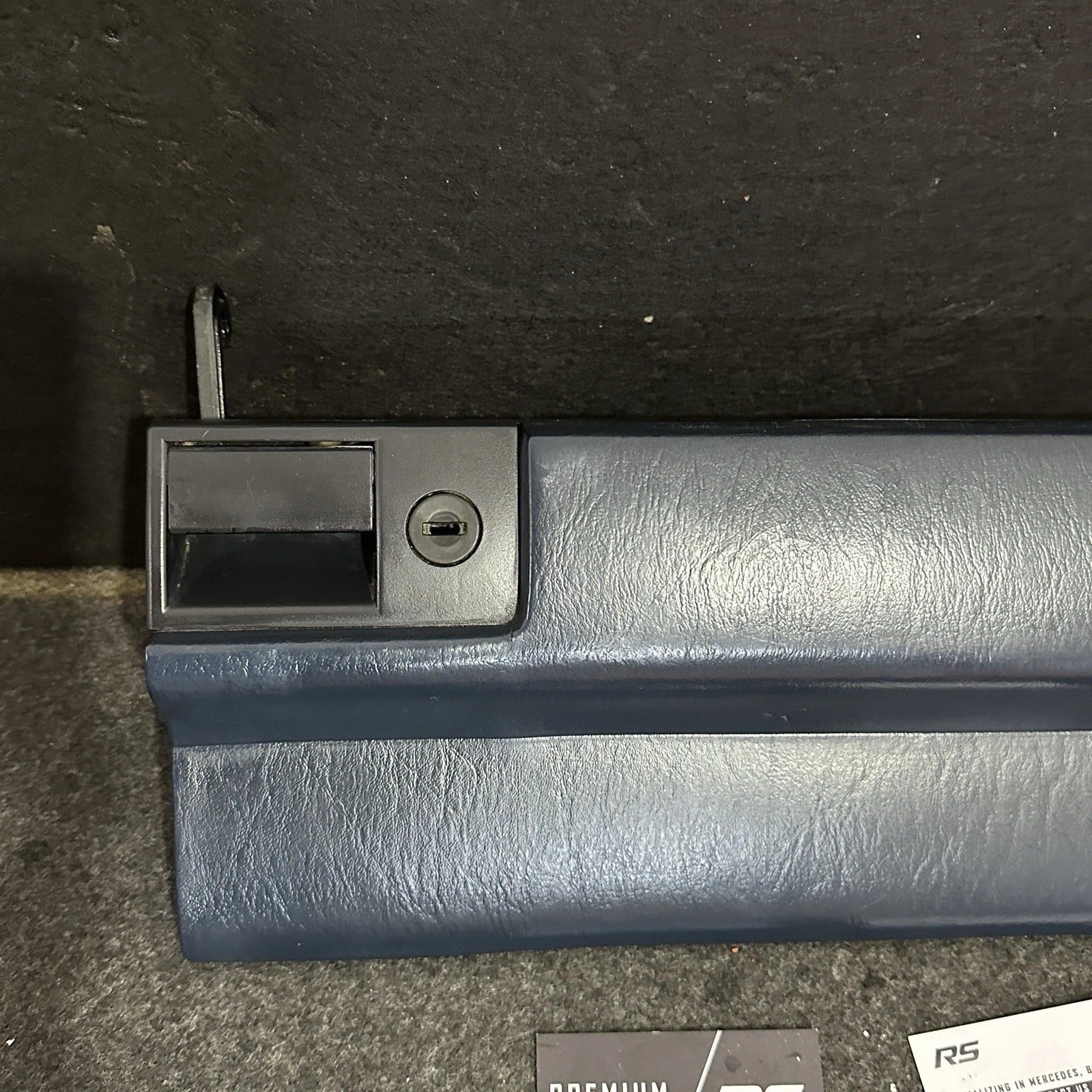 Mercedes - Benz W124 E - Class Complete Glovebox Lid & Lock - Dark Blue - RS Auto Parts