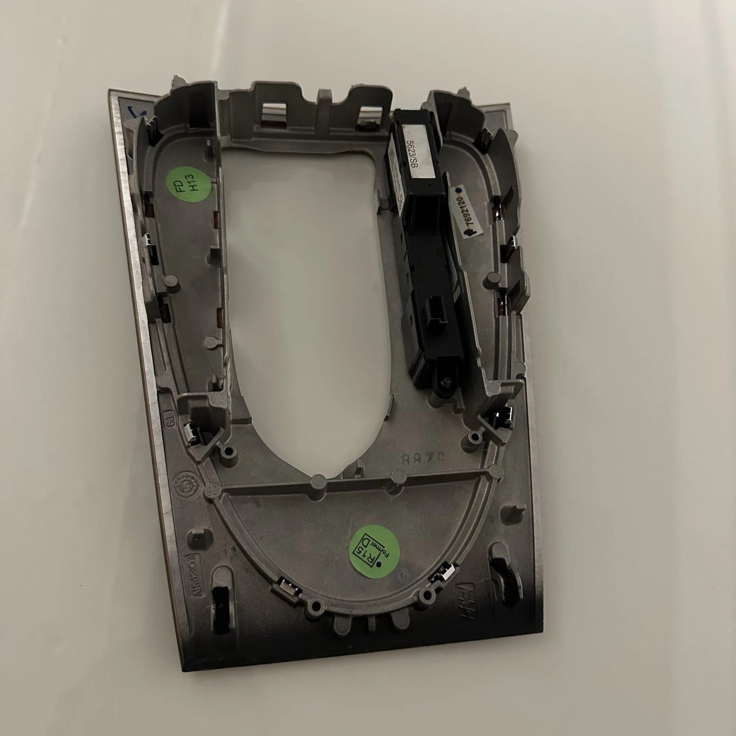 Mercedes - Benz W211 E - Class & C219 CLS Center Console Trim - Bird’s Eye Maple - RS Auto Parts