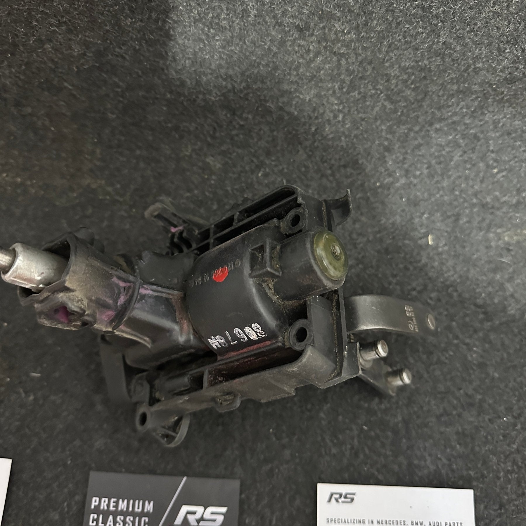 Mercedes Benz W124 W201 190 5 Speed Manual Shifter Gear Selector 1242670305 - RS Auto Parts