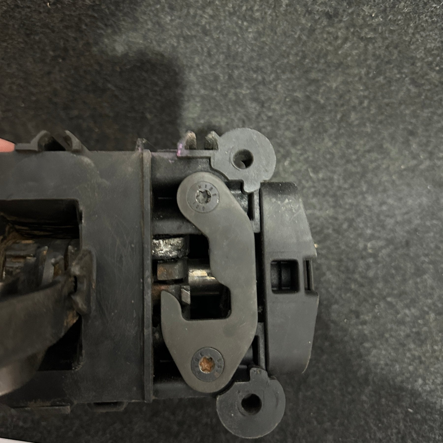 Mercedes Benz W124 W201 190 5 Speed Manual Shifter Gear Selector 1242670305 - RS Auto Parts