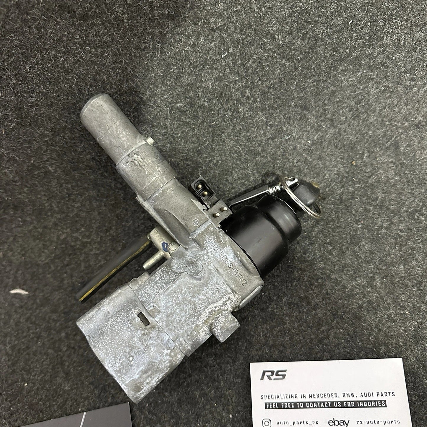 Mercedes-Benz W124 E-Class Refurbished Ignition Barrel Lock with Key - A1245450114