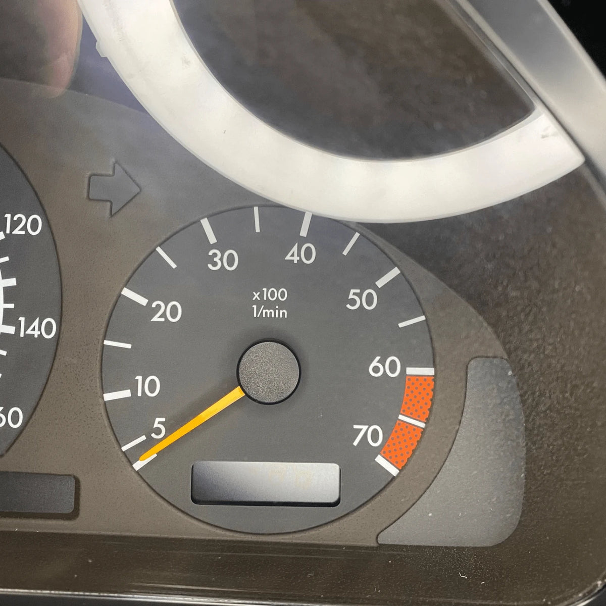 Mercedes-Benz W202 C-Class facelift instrument cluster, MPH, A2025402448