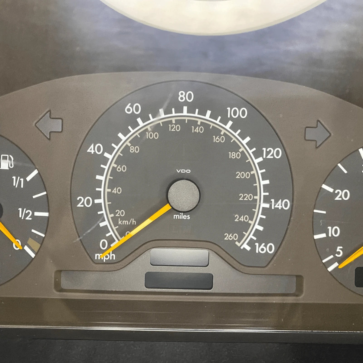 Mercedes-Benz W202 C-Class facelift instrument cluster, MPH, A2025402448