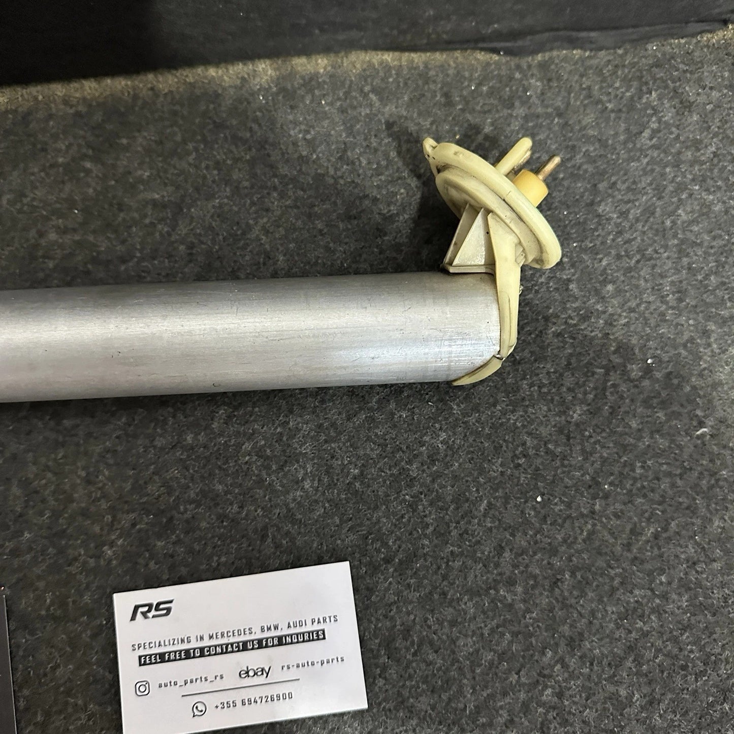 Mercedes E-Class W124 Sedan Fuel Level Sender Unit - VDO OEM - RS Auto Parts