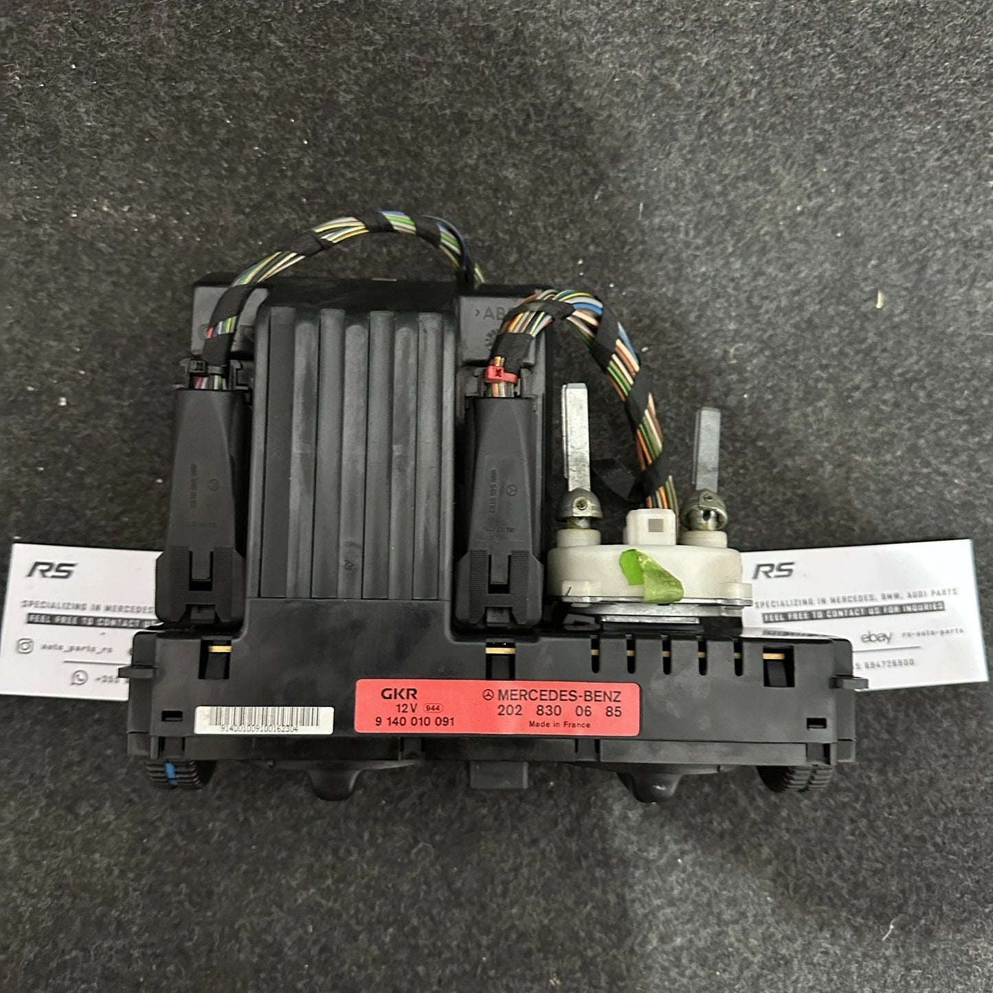 Mercedes-Benz W202 C-Class Climate Control Switch Panel - A2028300685